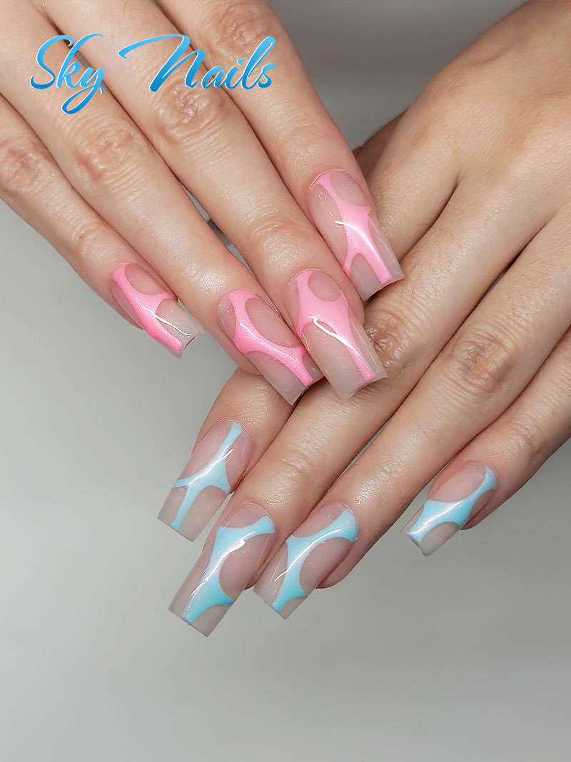 Sky Nails 